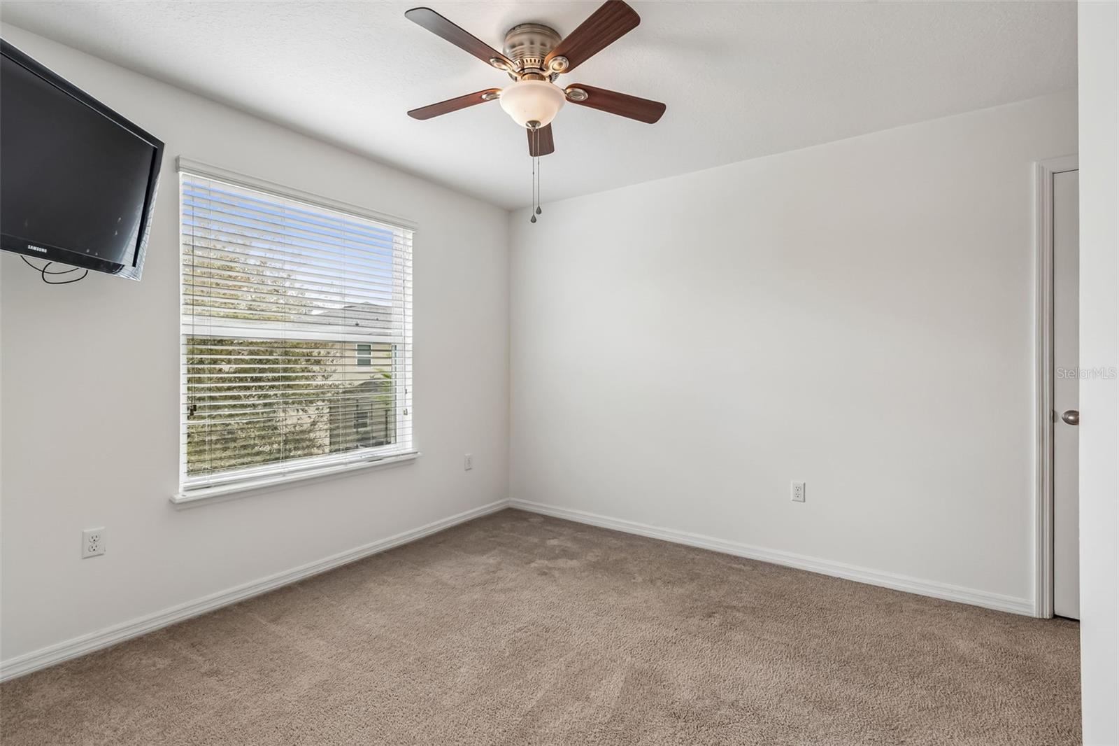 6105 MERRIFIELD DR, ZEPHYRHILLS, FL — photo 52