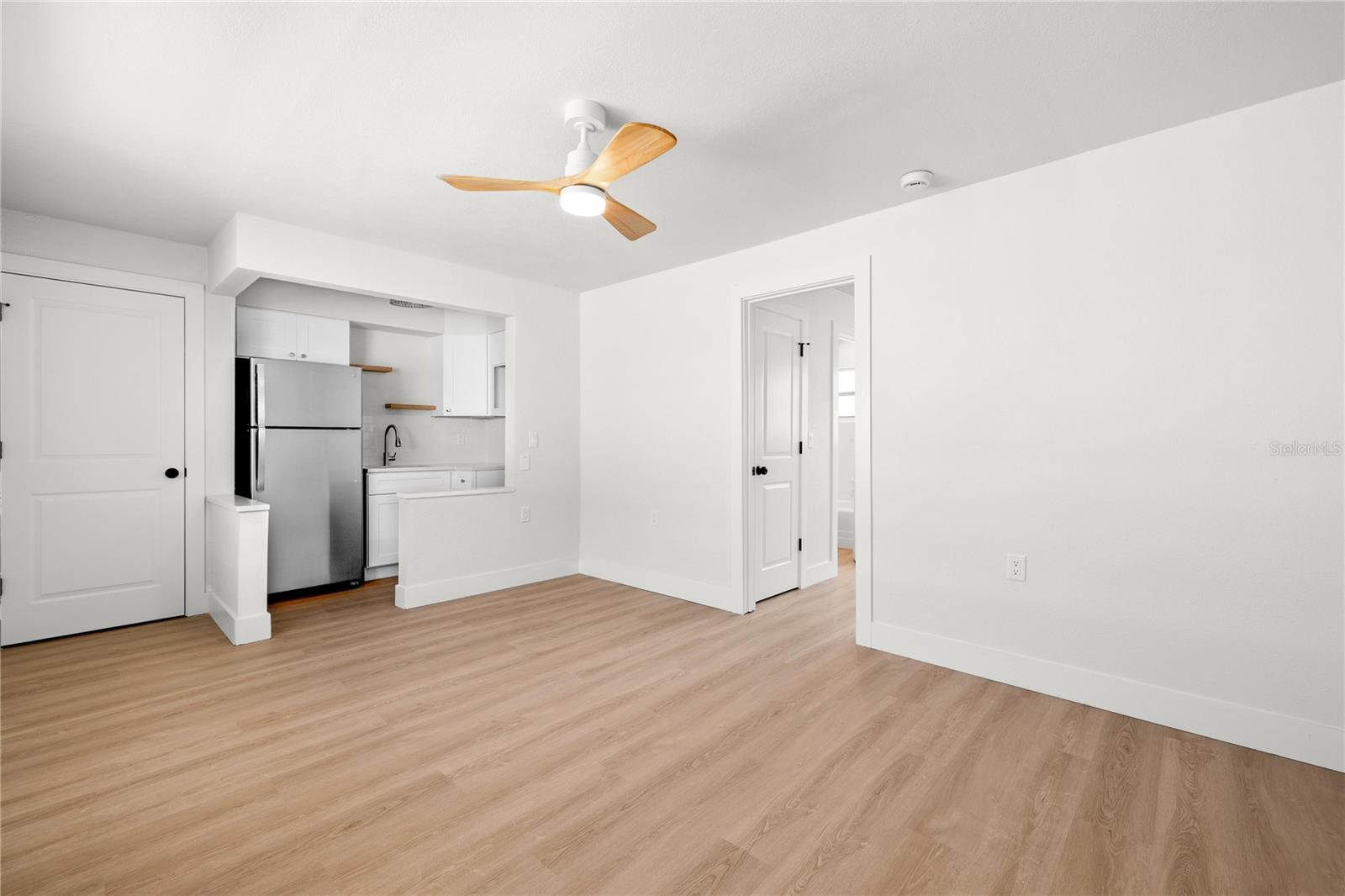 13388 1ST ST E, MADEIRA BEACH, FL — photo 13