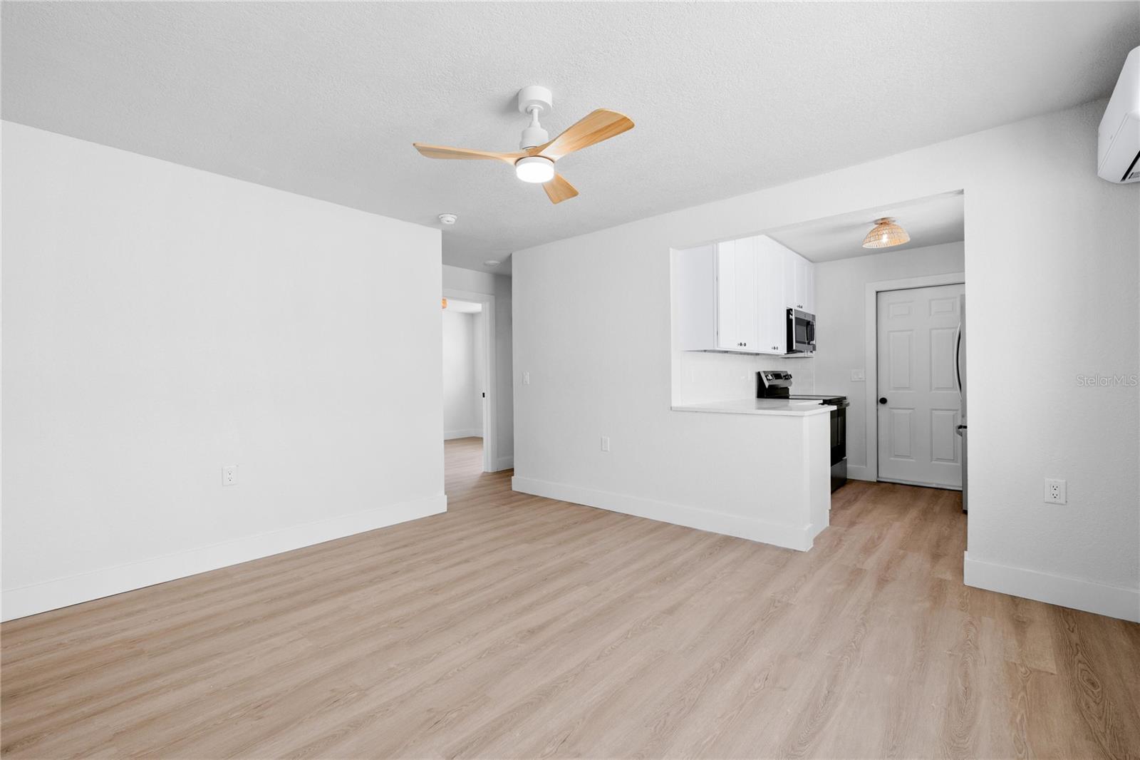 13388 1ST ST E, MADEIRA BEACH, FL — photo 23