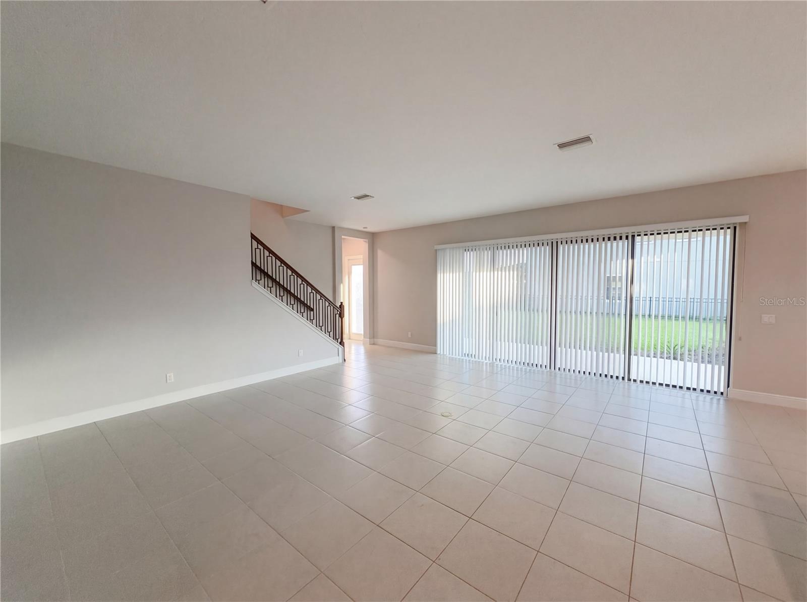 11277 RUSTIC TIMBER LOOP, SAN ANTONIO, FL — photo 3
