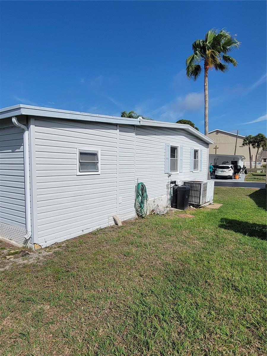10932 UNION DR, PORT RICHEY, FL — photo 5