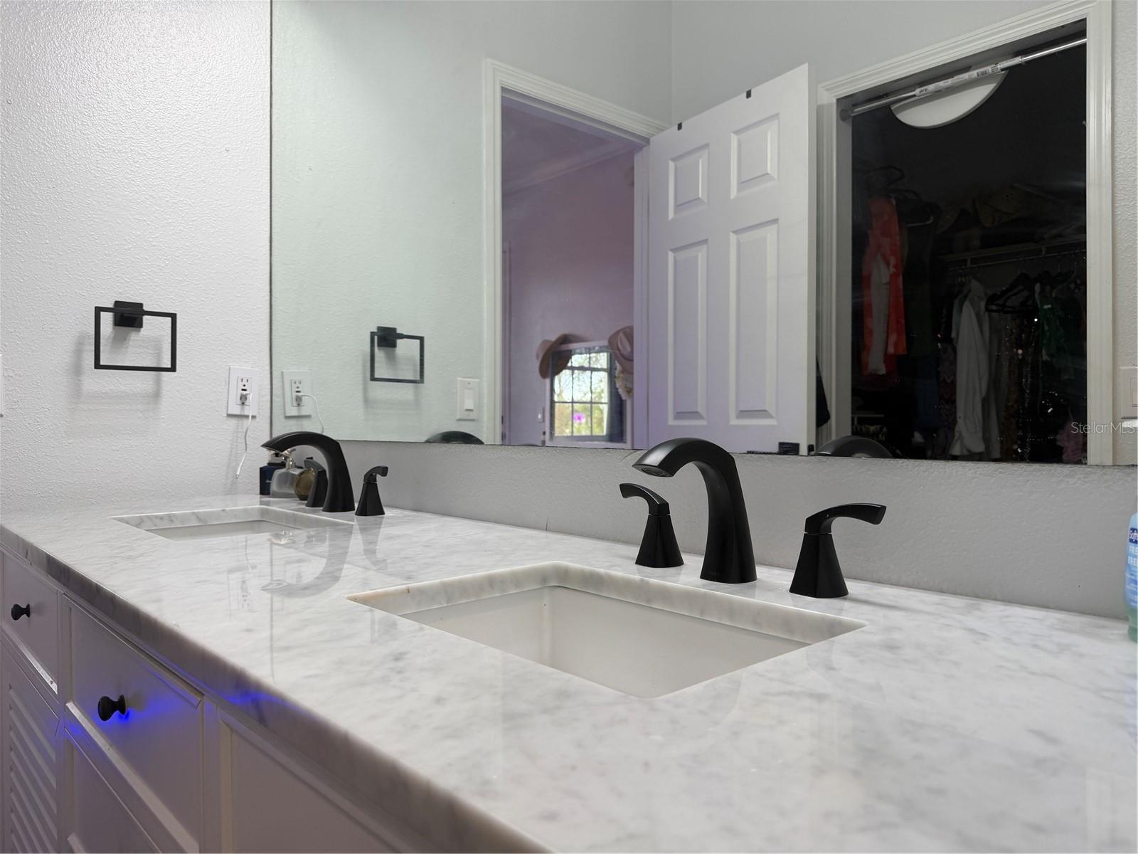 6816 DALI AVE #201, LAND O LAKES, FL — photo 32