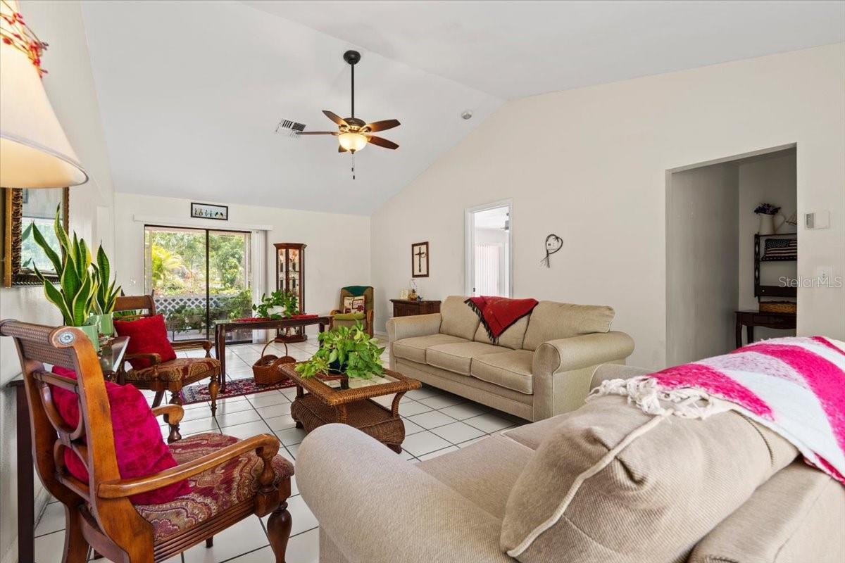 16235 BANYAN AVE, PORT CHARLOTTE, FL — photo 4