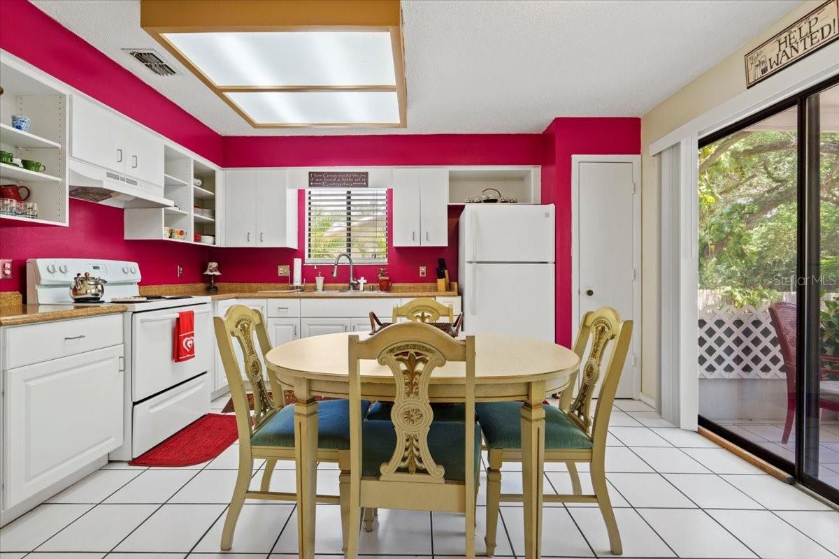 16235 BANYAN AVE, PORT CHARLOTTE, FL — photo 11