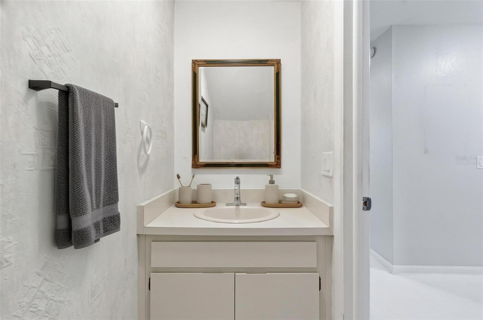 16143 RAMBLING VINE DR E, TAMPA, FL — photo 21