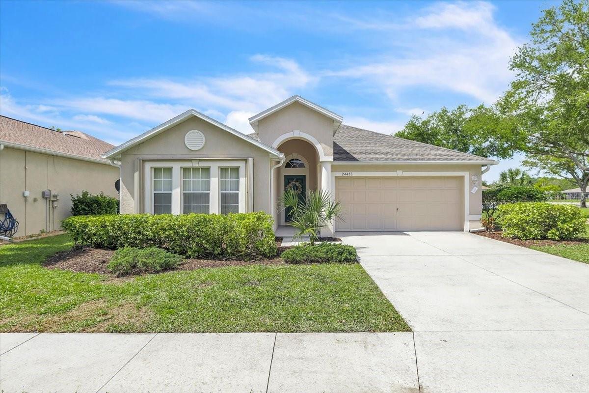 24483 LAKESIDE MNR, PORT CHARLOTTE, FL — photo 2