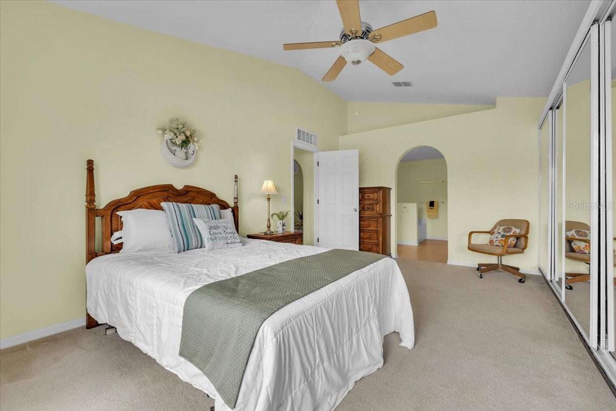 24483 LAKESIDE MNR, PORT CHARLOTTE, FL — photo 19