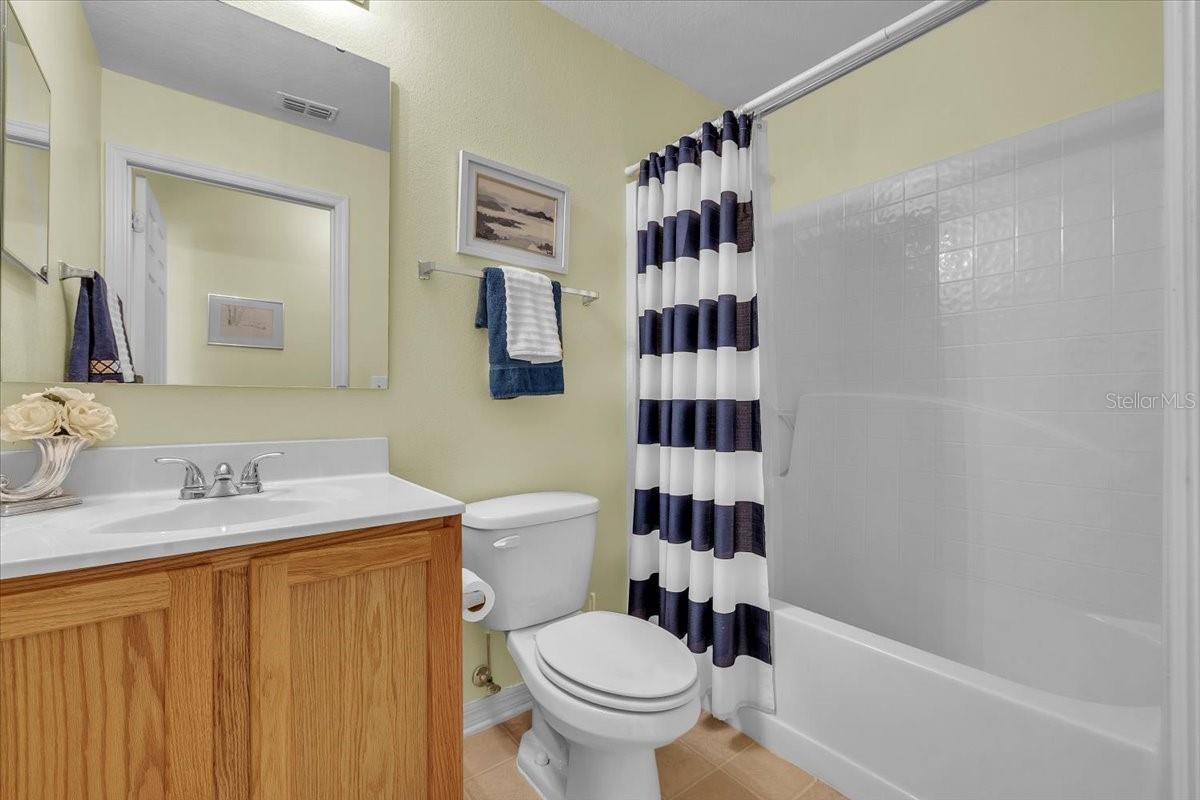 24483 LAKESIDE MNR, PORT CHARLOTTE, FL — photo 25