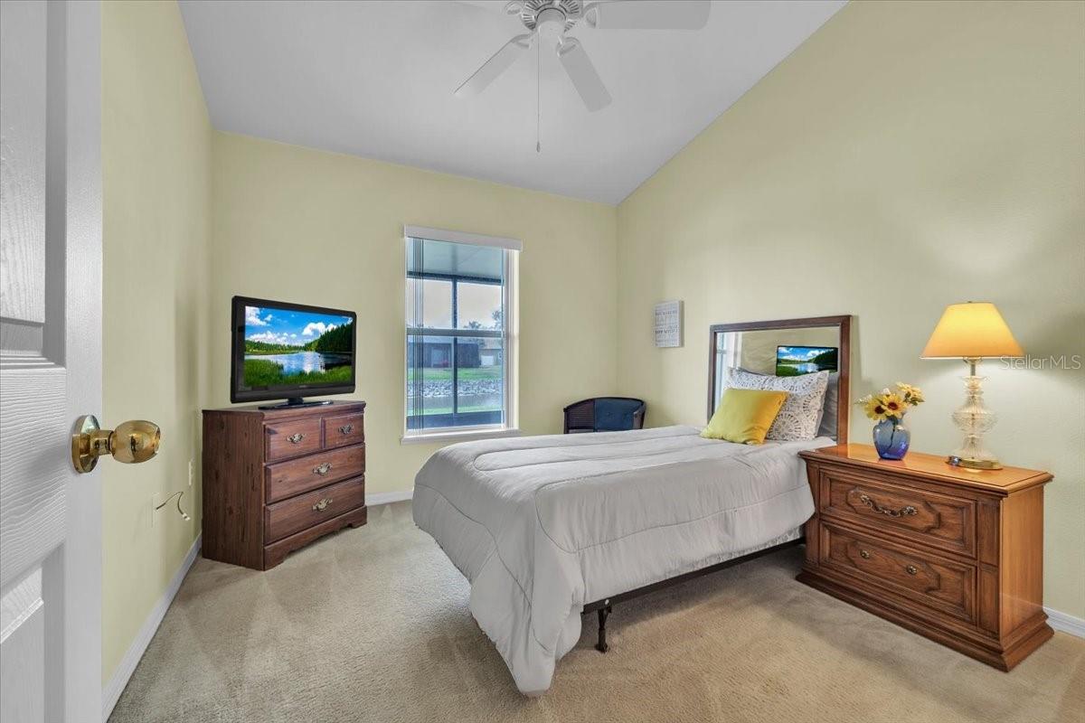 24483 LAKESIDE MNR, PORT CHARLOTTE, FL — photo 28