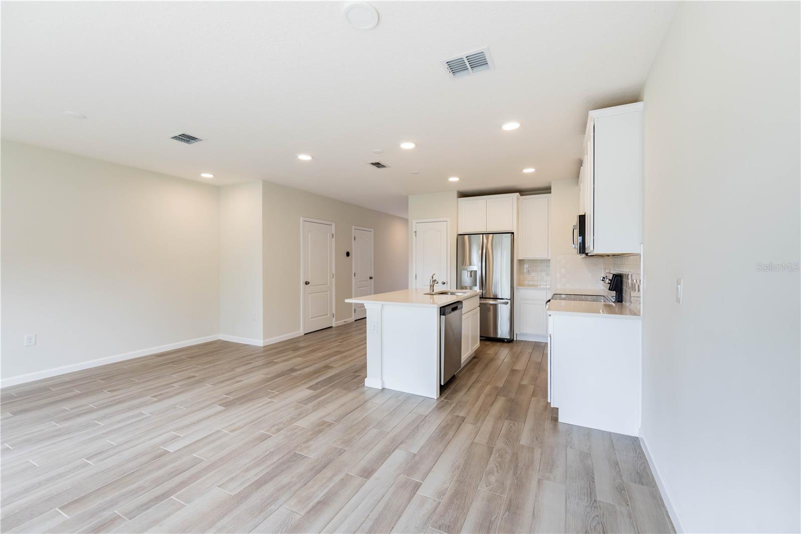 2879 NARCOOSSEE COMMONS WAY, ST CLOUD, FL — photo 11