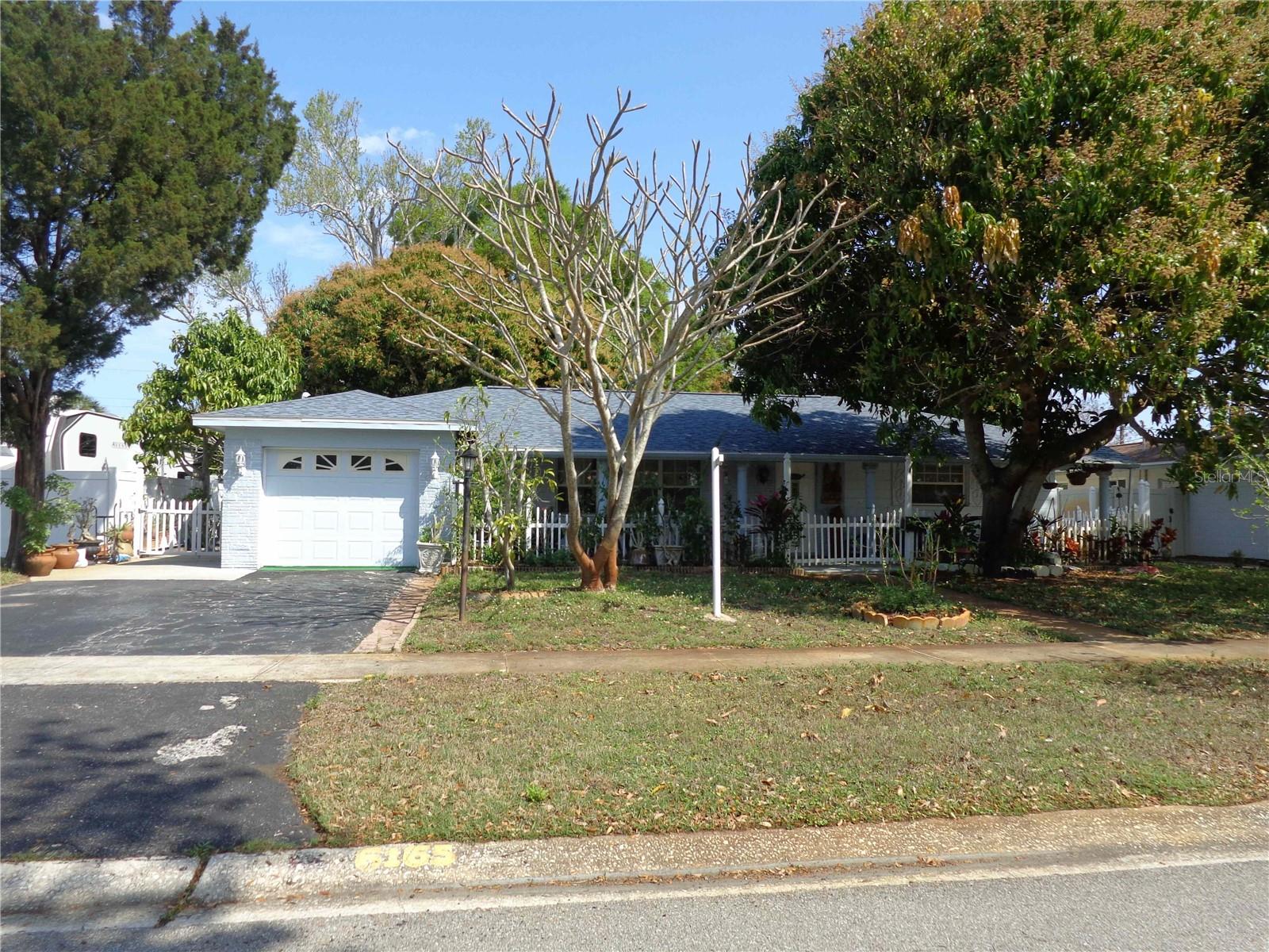 6165 26TH AVE N, ST PETERSBURG, FL