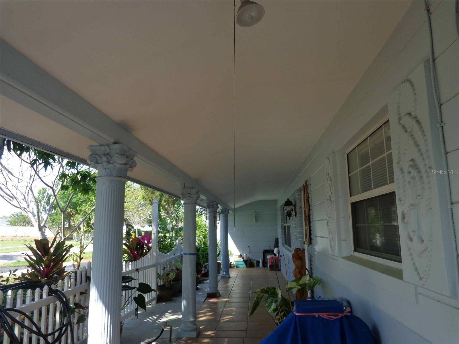 6165 26TH AVE N, ST PETERSBURG, FL — photo 2