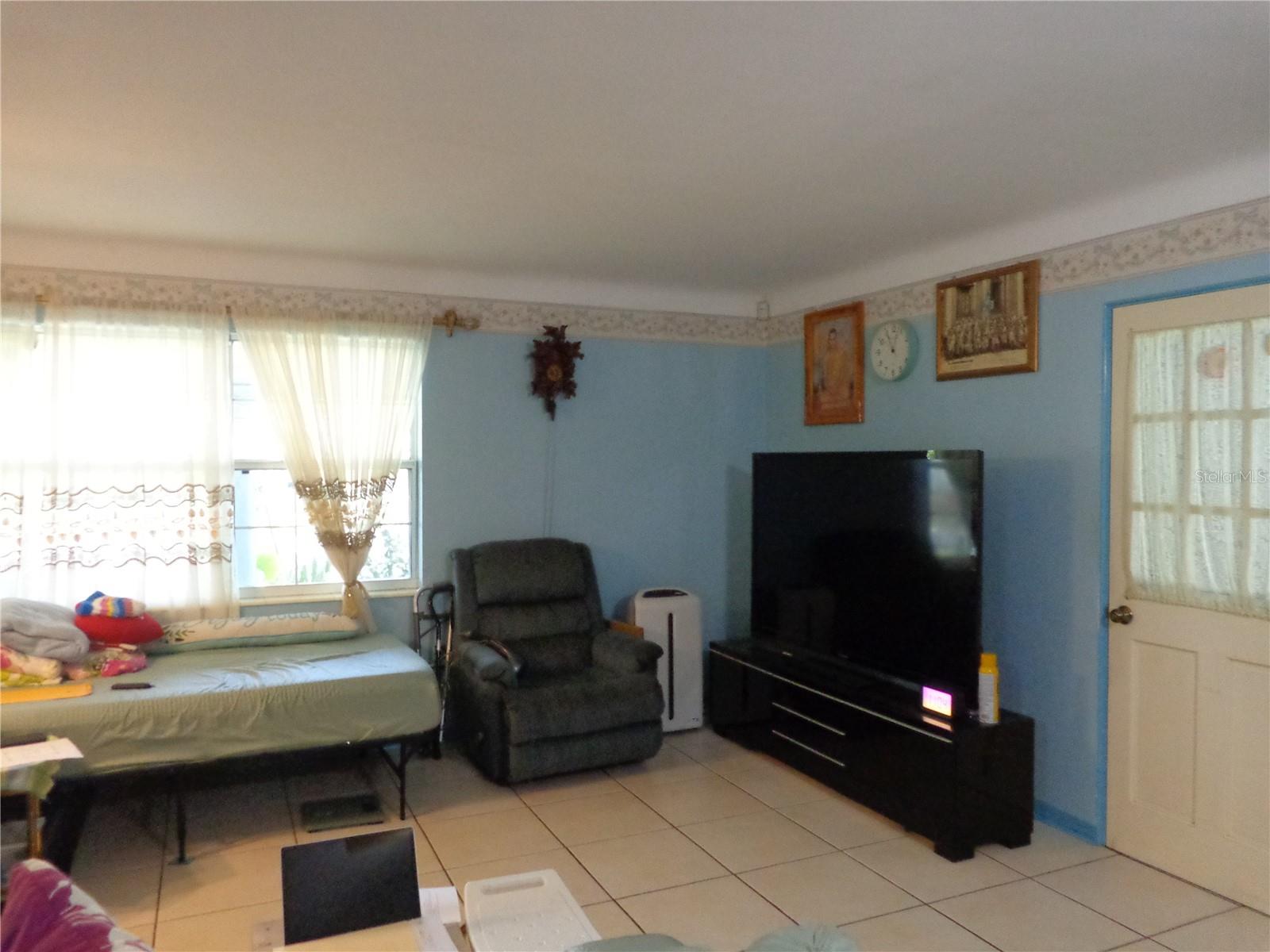 6165 26TH AVE N, ST PETERSBURG, FL — photo 6