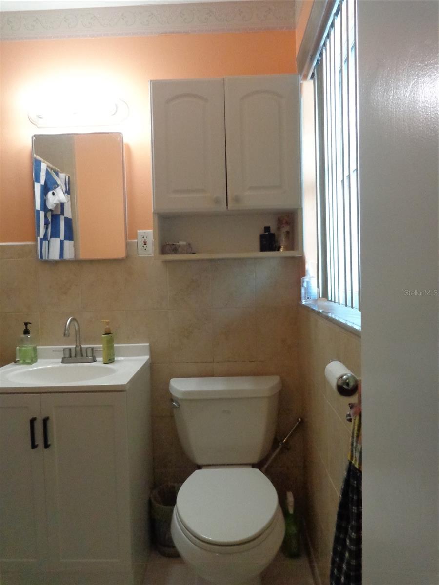 6165 26TH AVE N, ST PETERSBURG, FL — photo 17