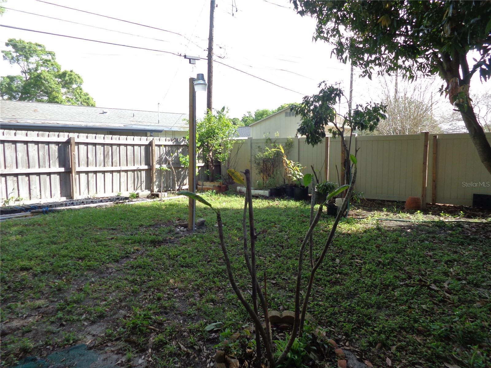 6165 26TH AVE N, ST PETERSBURG, FL — photo 25