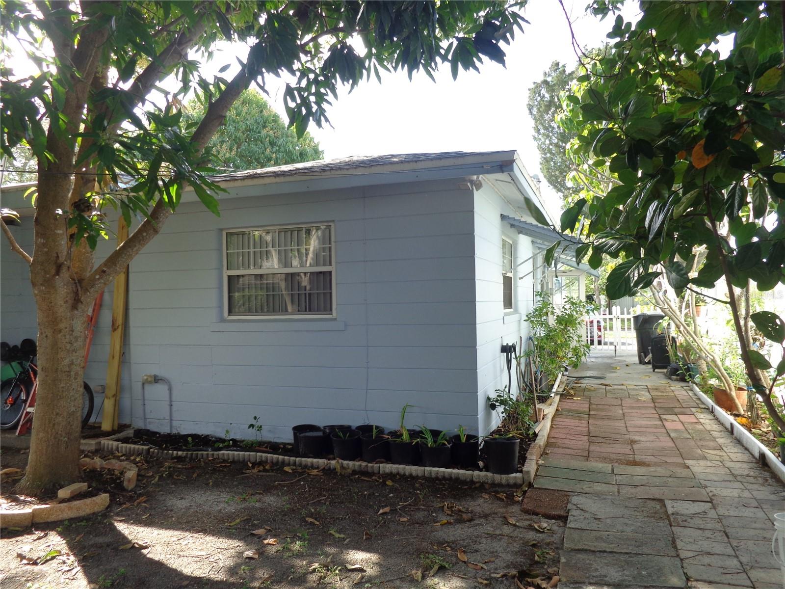 6165 26TH AVE N, ST PETERSBURG, FL — photo 26