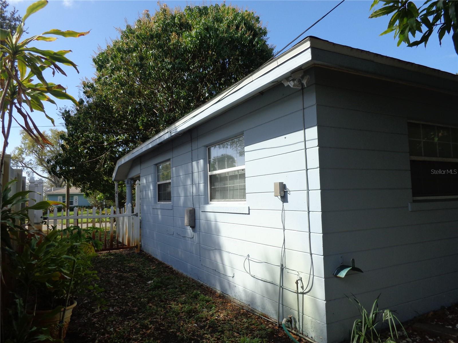 6165 26TH AVE N, ST PETERSBURG, FL — photo 30