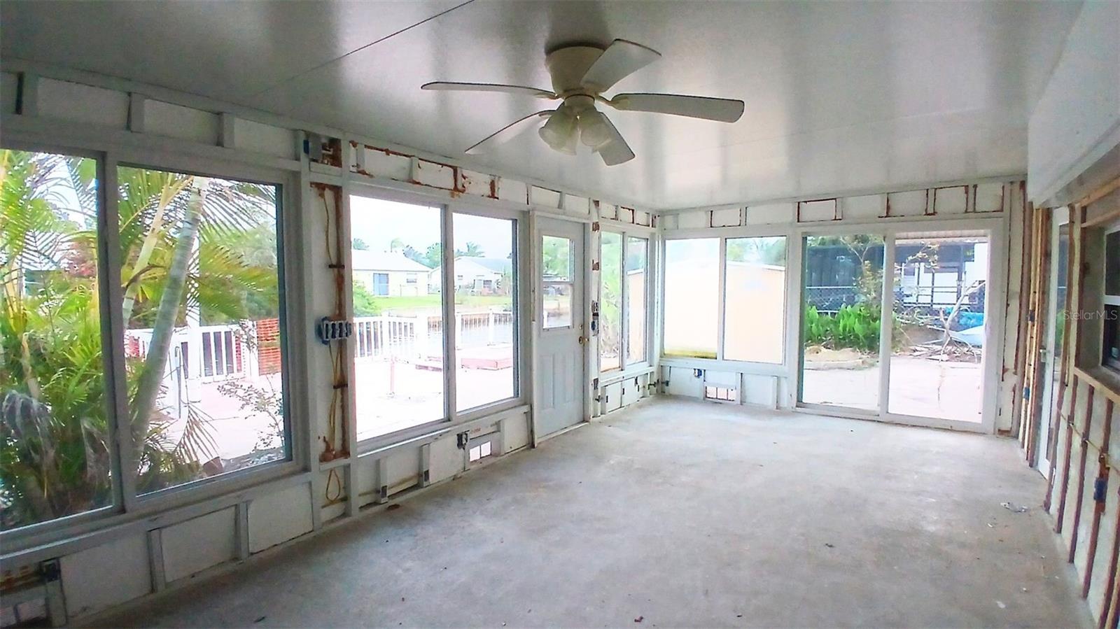 9900 ISLAND HARBOR DR, PORT RICHEY, FL — photo 31