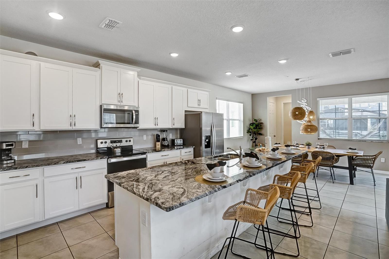 8918 TROPICAL HAVEN CT, KISSIMMEE, FL — photo 9