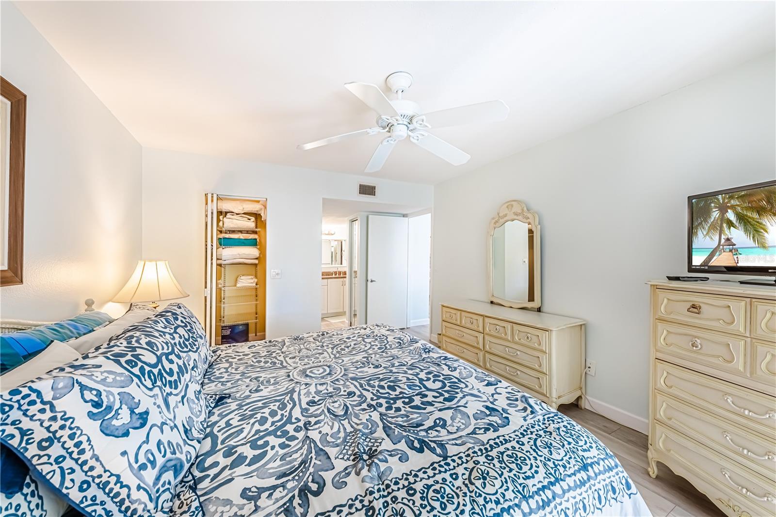 832 BIRD BAY WAY #113, VENICE, FL — photo 16