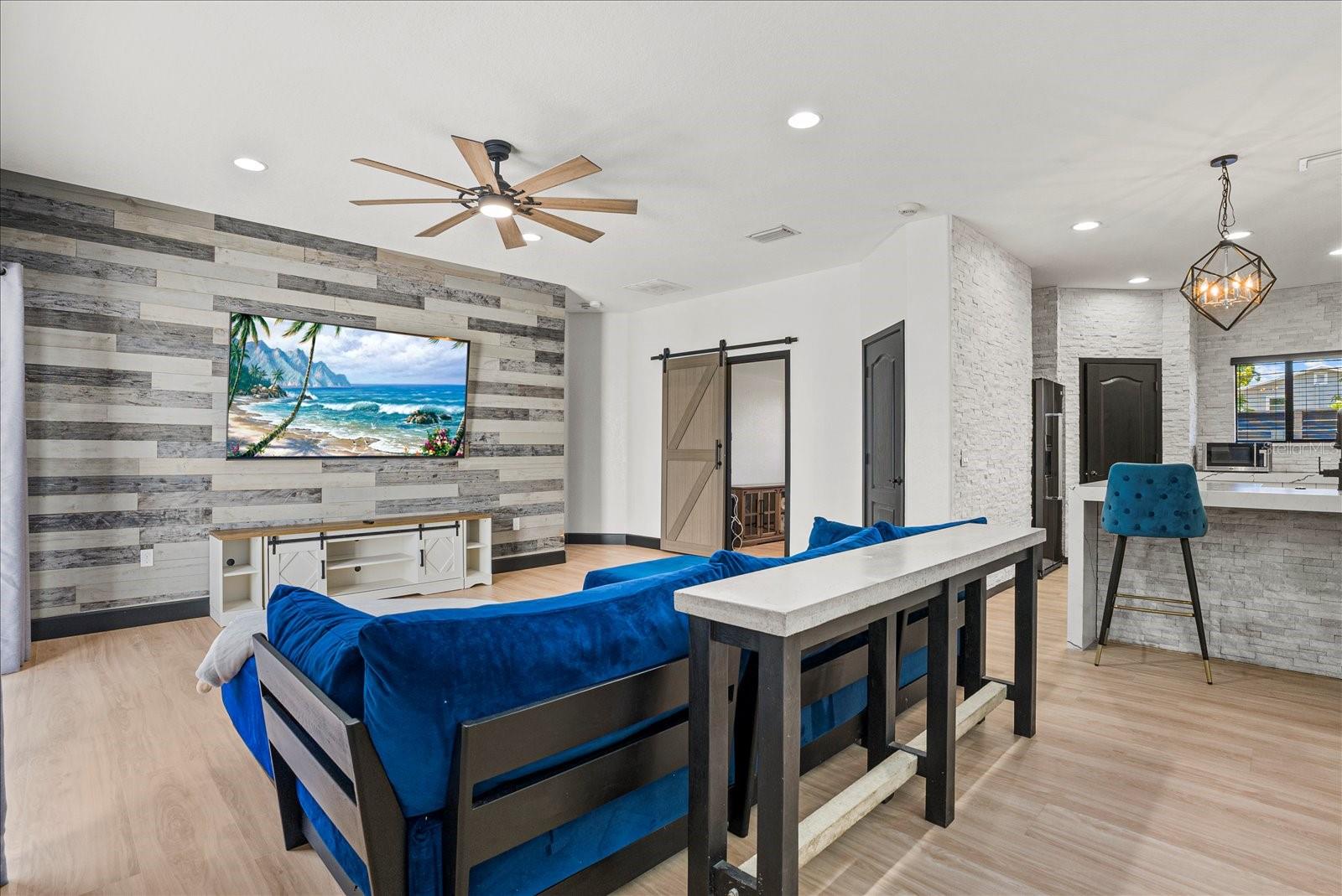 1185 S SHADE AVE, SARASOTA, FL — photo 6