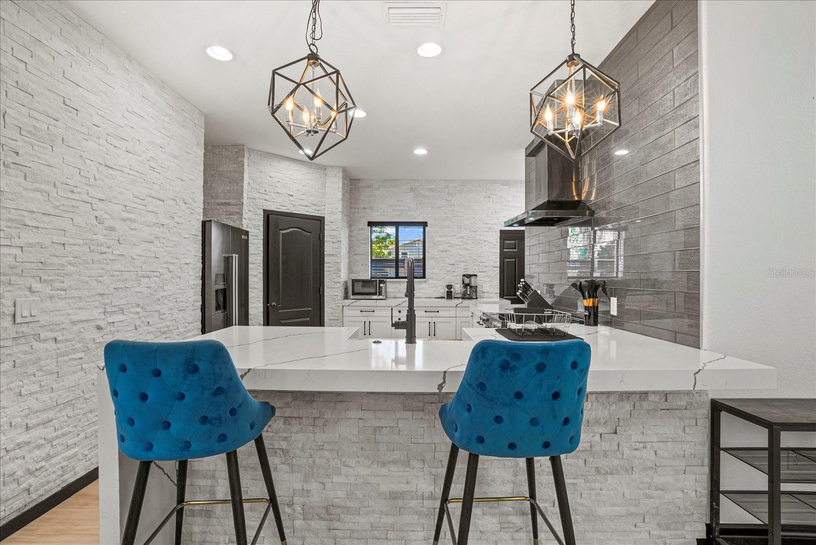 1185 S SHADE AVE, SARASOTA, FL — photo 12