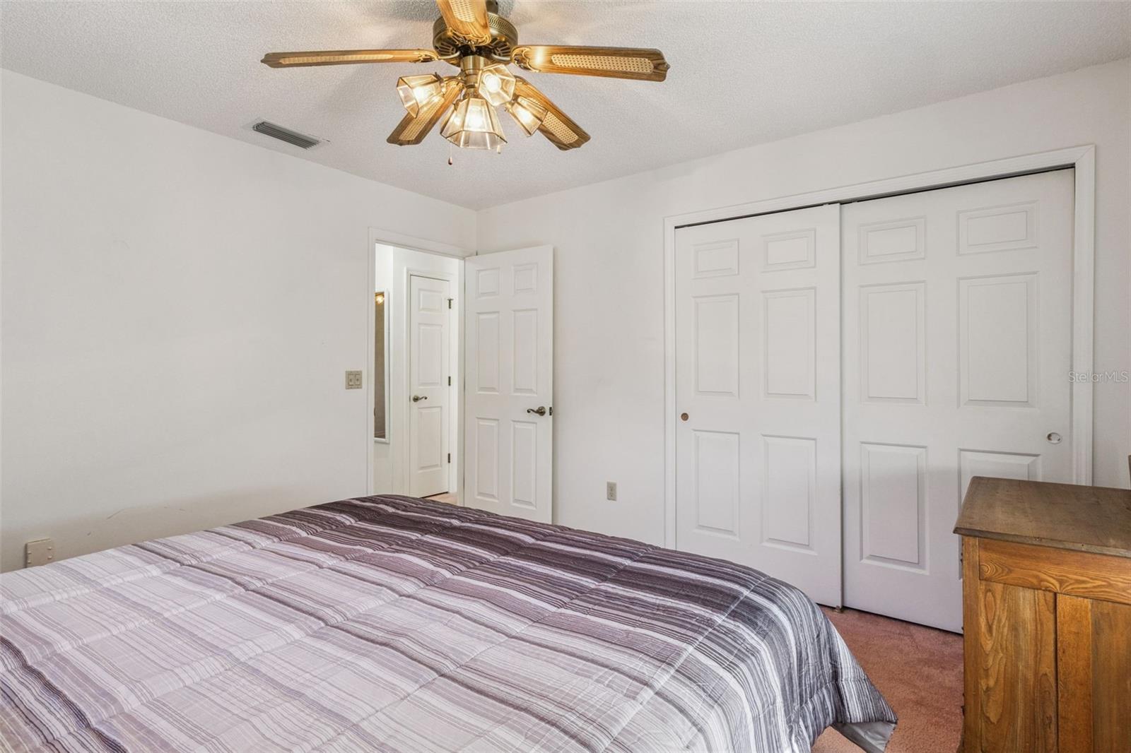 828 DUNDEE CIR, LEESBURG, FL — photo 39