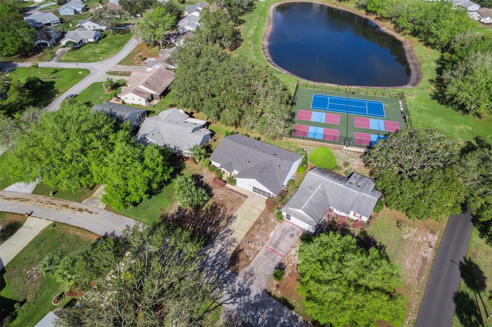 828 DUNDEE CIR, LEESBURG, FL — photo 74