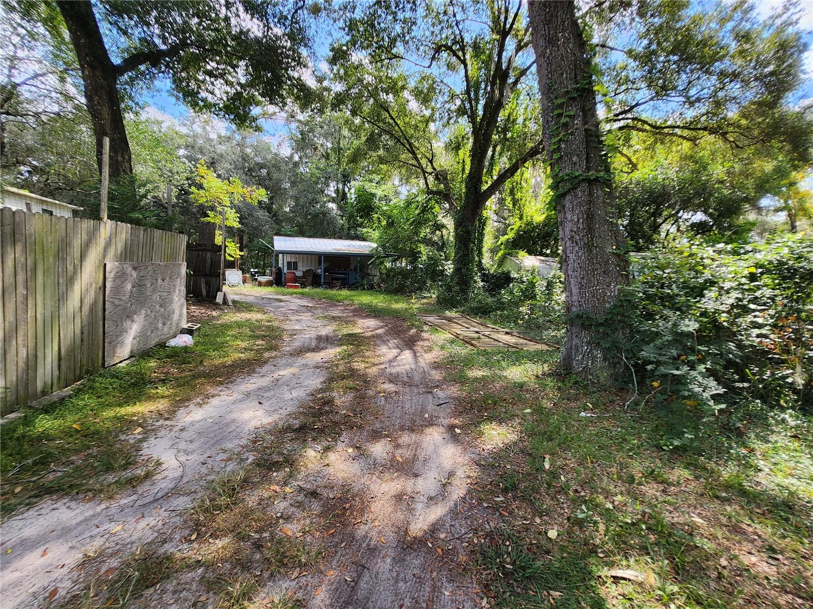 16930 SE 1ST LN, SILVER SPRINGS, FL — photo 35