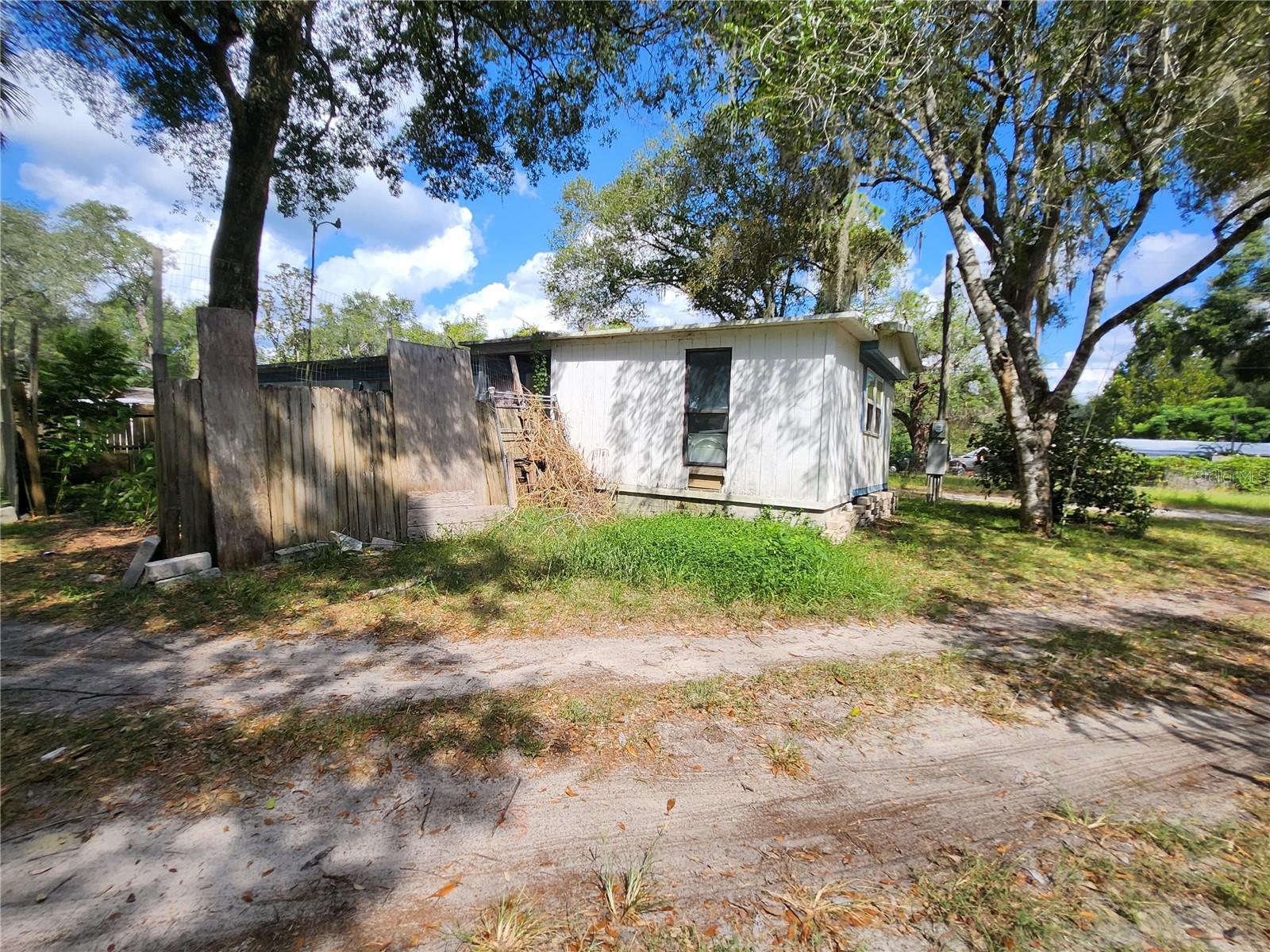 16930 SE 1ST LN, SILVER SPRINGS, FL — photo 12