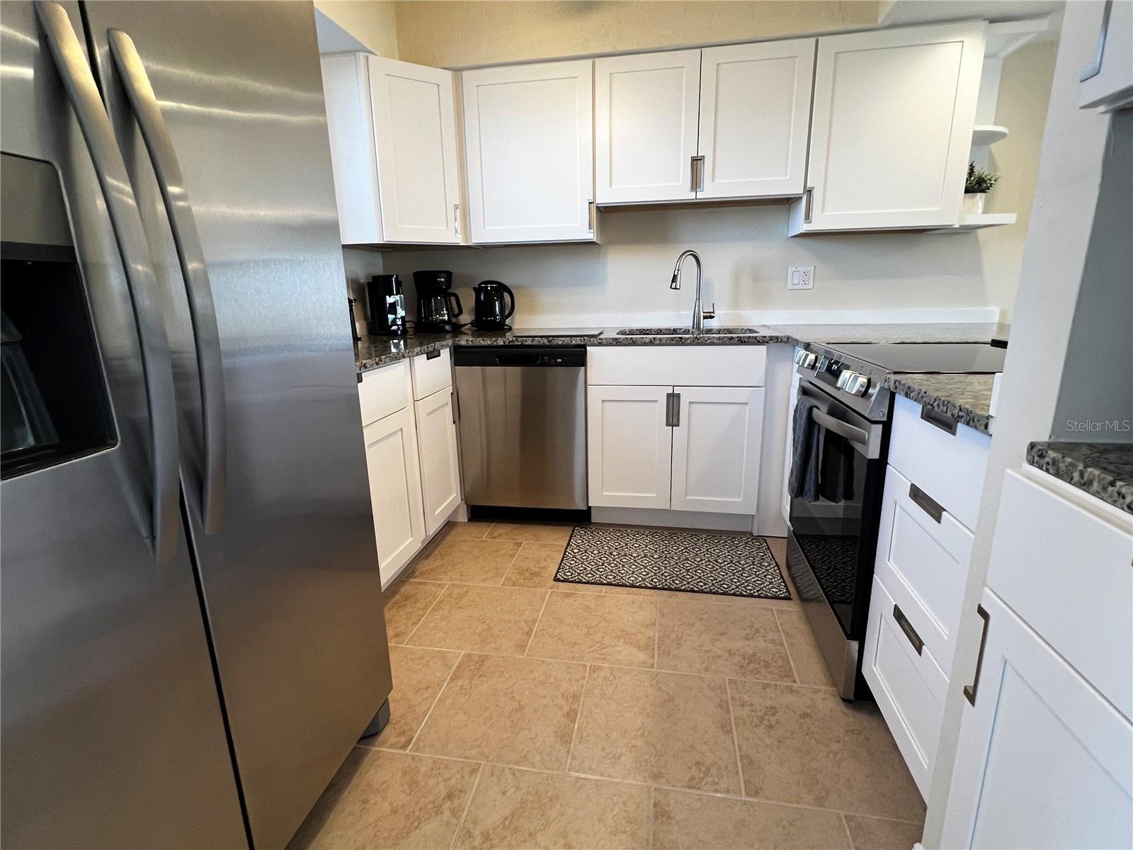 1801 GULF DR N #125, BRADENTON BEACH, FL — photo 3
