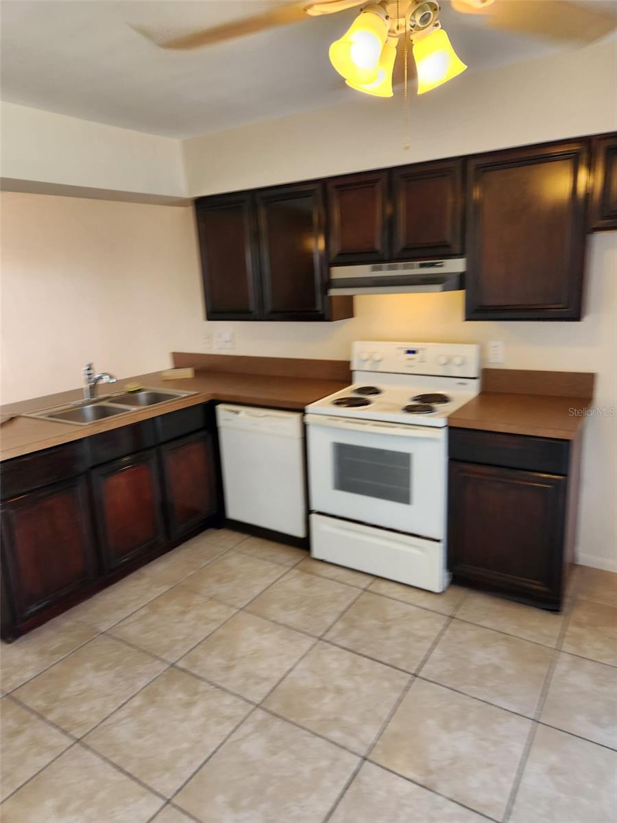 1882 CARALEE BLVD #3, ORLANDO, FL — photo 4