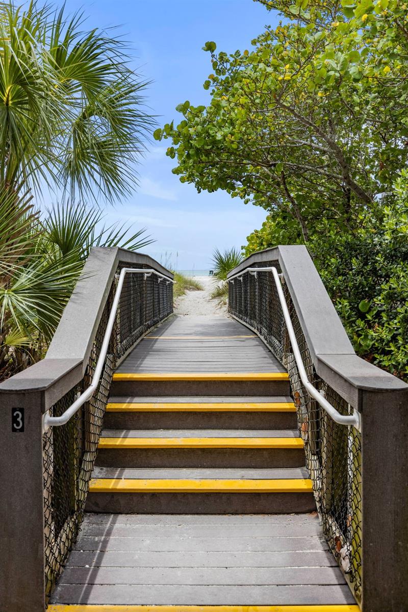 441 BAYSHORE DR, VENICE, FL — photo 88
