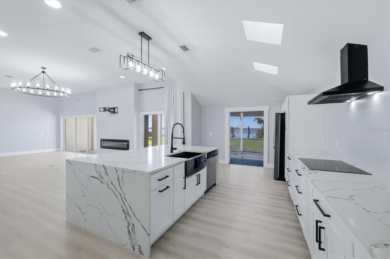 10218 46TH AVE W, BRADENTON, FL — photo 29