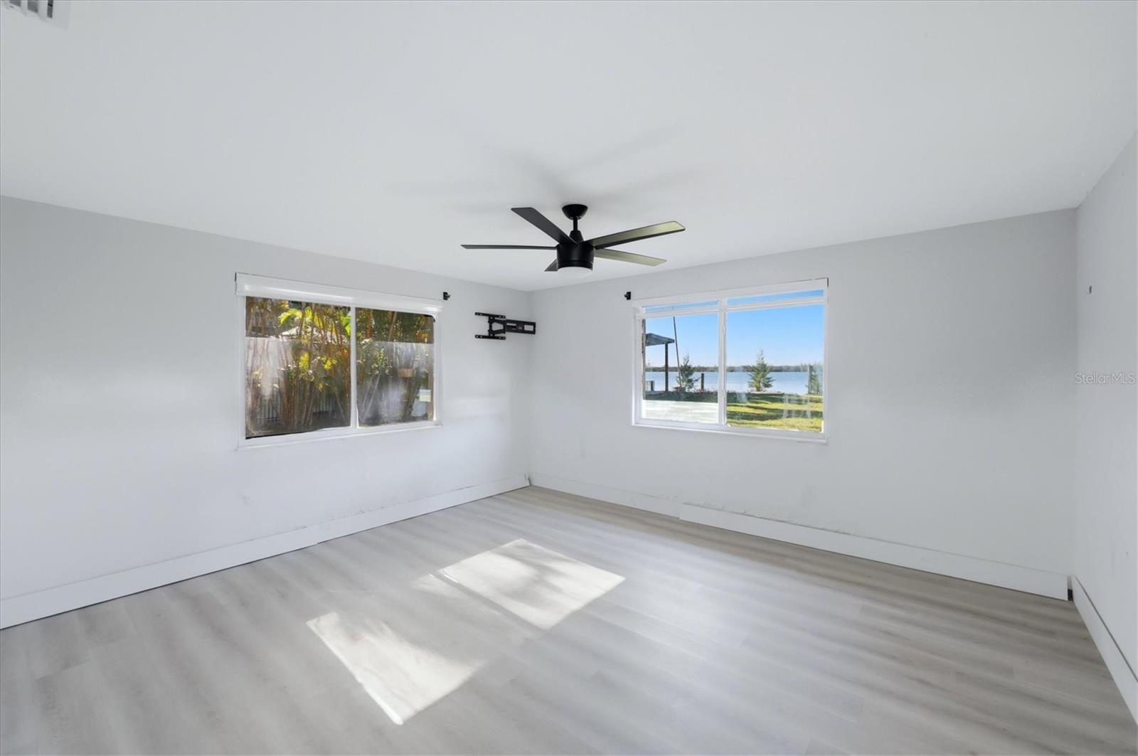 10218 46TH AVE W, BRADENTON, FL — photo 38