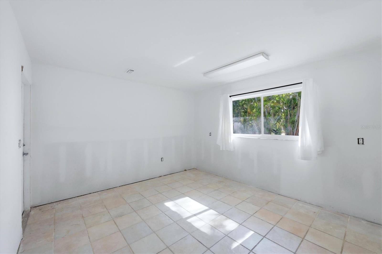 10218 46TH AVE W, BRADENTON, FL — photo 41