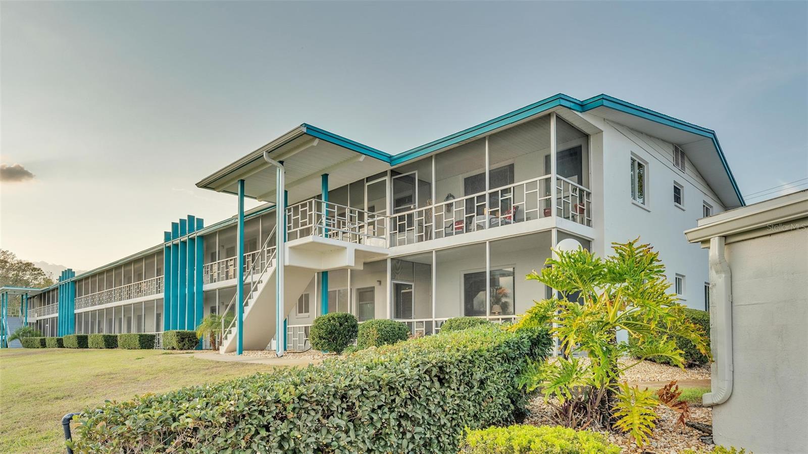 1600 W LAKE PARKER DR #B9, LAKELAND, FL