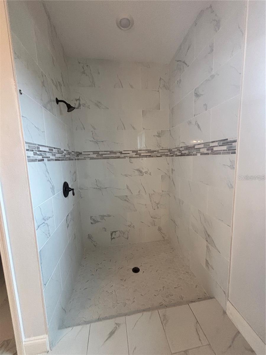 423 CHURCHILL CT, KISSIMMEE, FL — photo 12