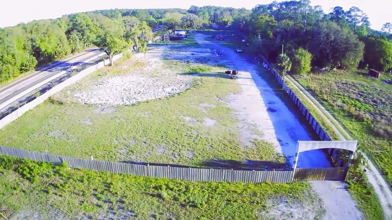 2504 OLD NEW YORK AVE, DELAND, FL