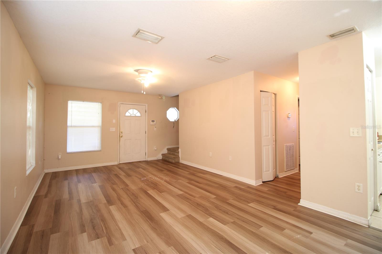 720 NEWTON AVE S, ST PETERSBURG, FL — photo 2