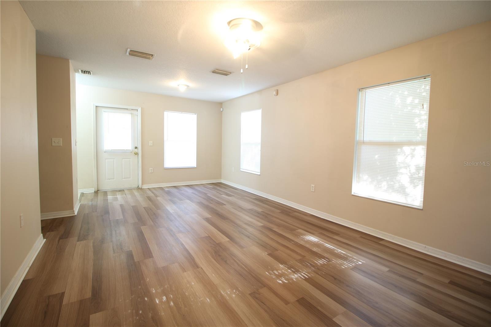 720 NEWTON AVE S, ST PETERSBURG, FL — photo 3