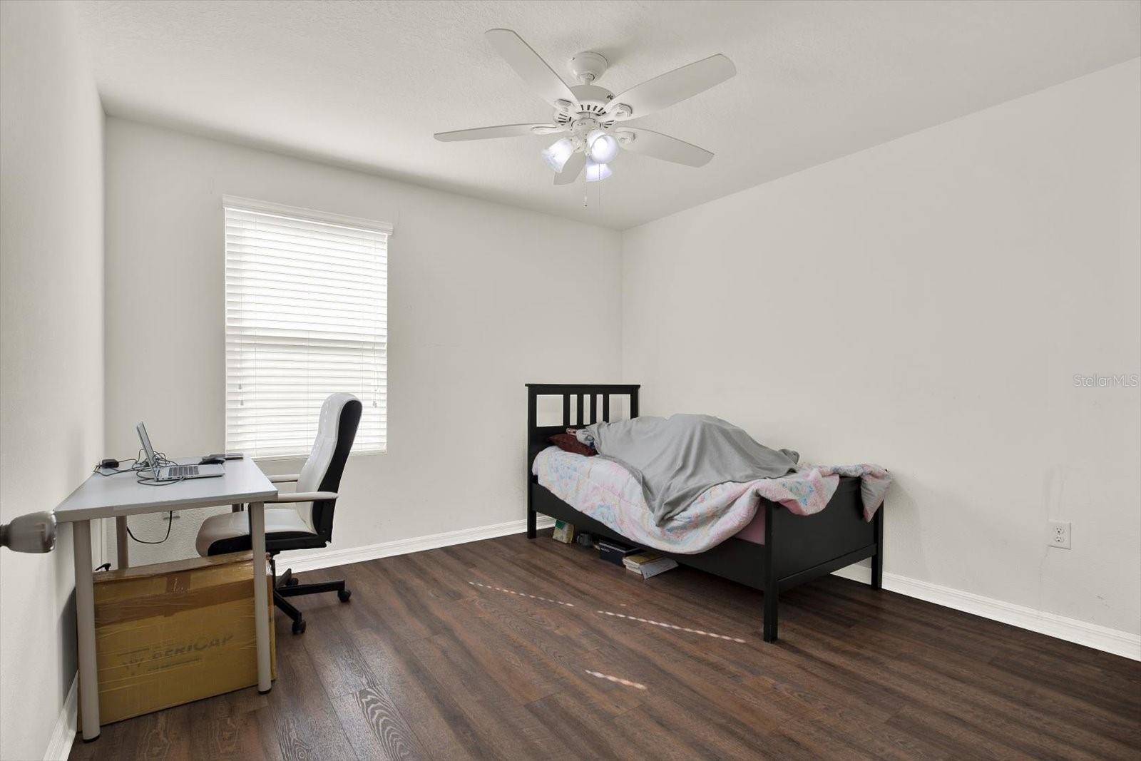 10219 HAWK STORM AVE, TAMPA, FL — photo 23