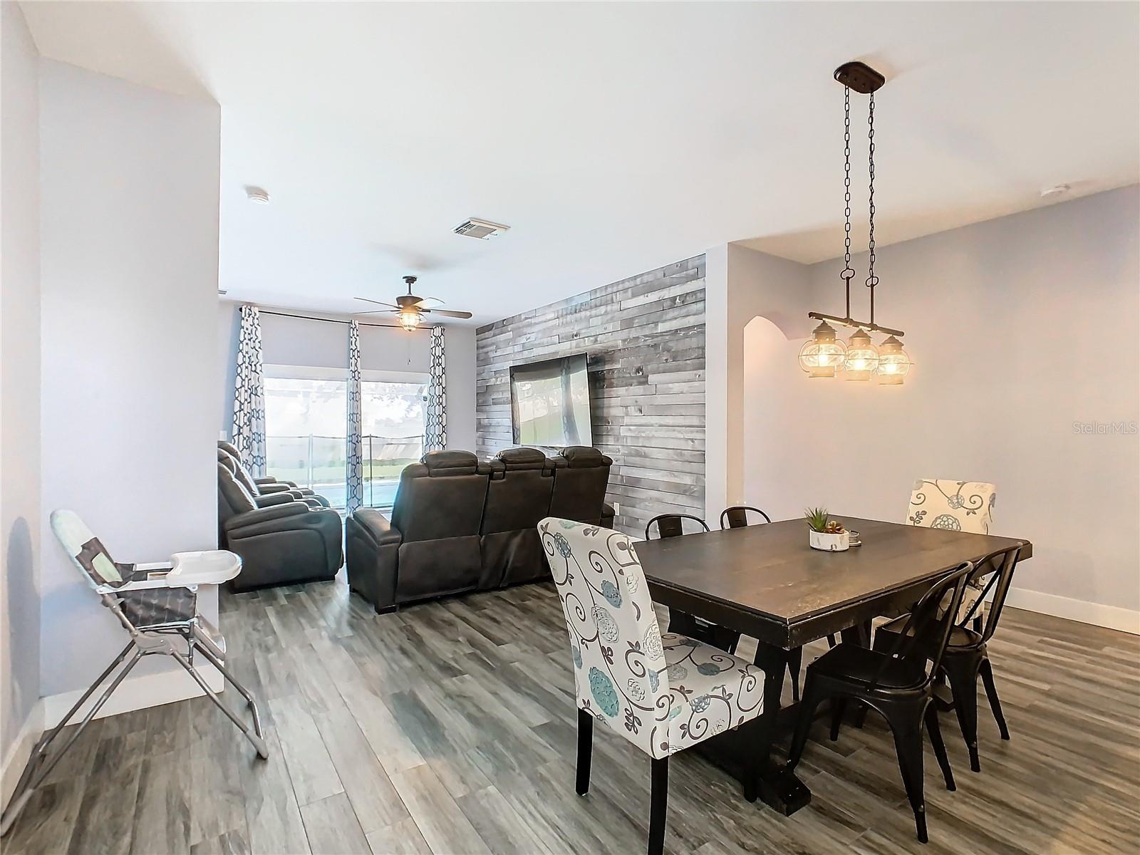 8050 KING PALM CIR, KISSIMMEE, FL — photo 16