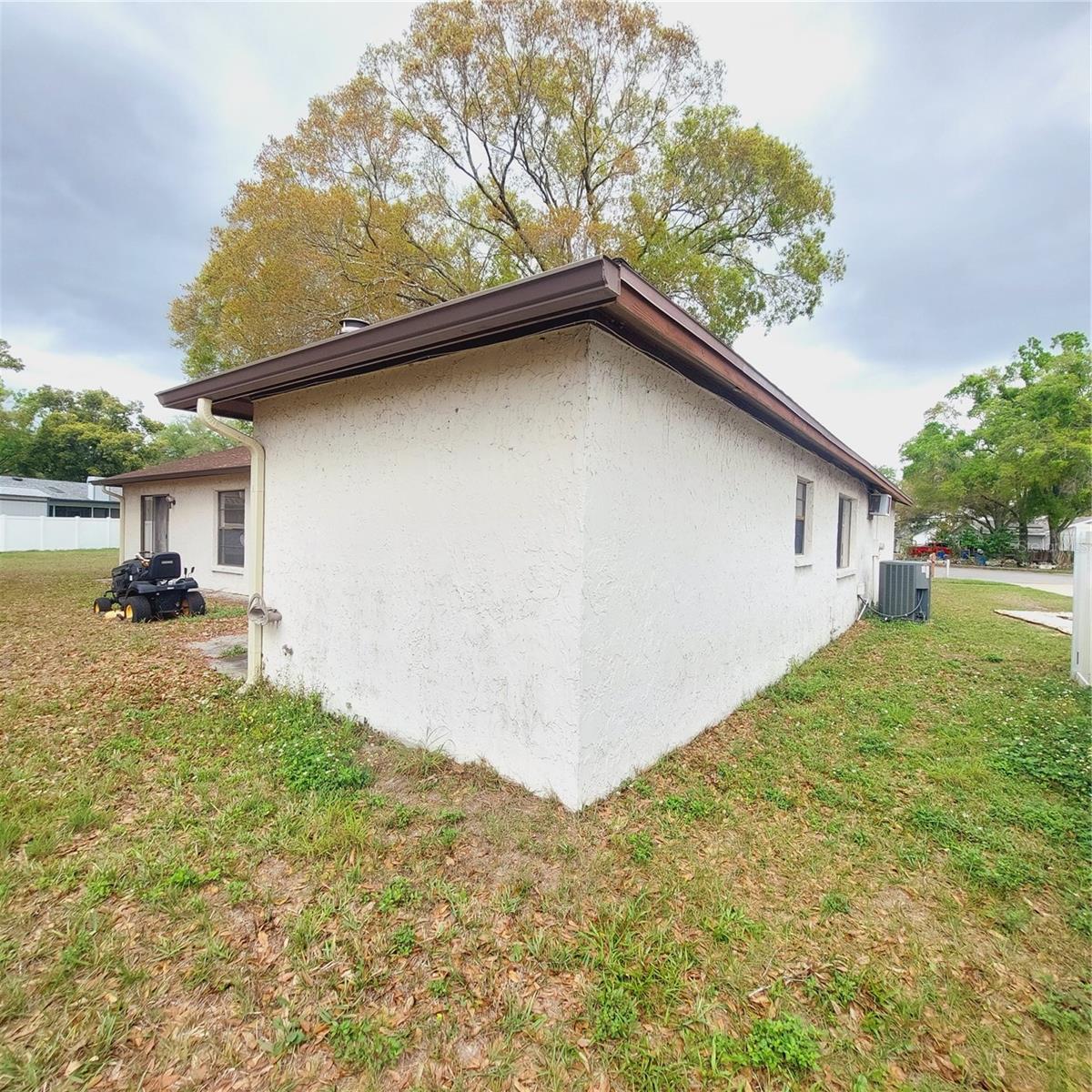 14902 OLDGATE PL, TAMPA, FL — photo 7