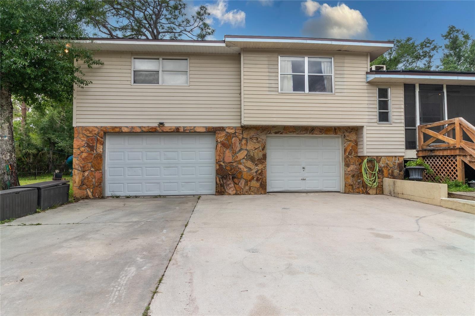 1143 MEYERS RD, VENICE, FL — photo 2