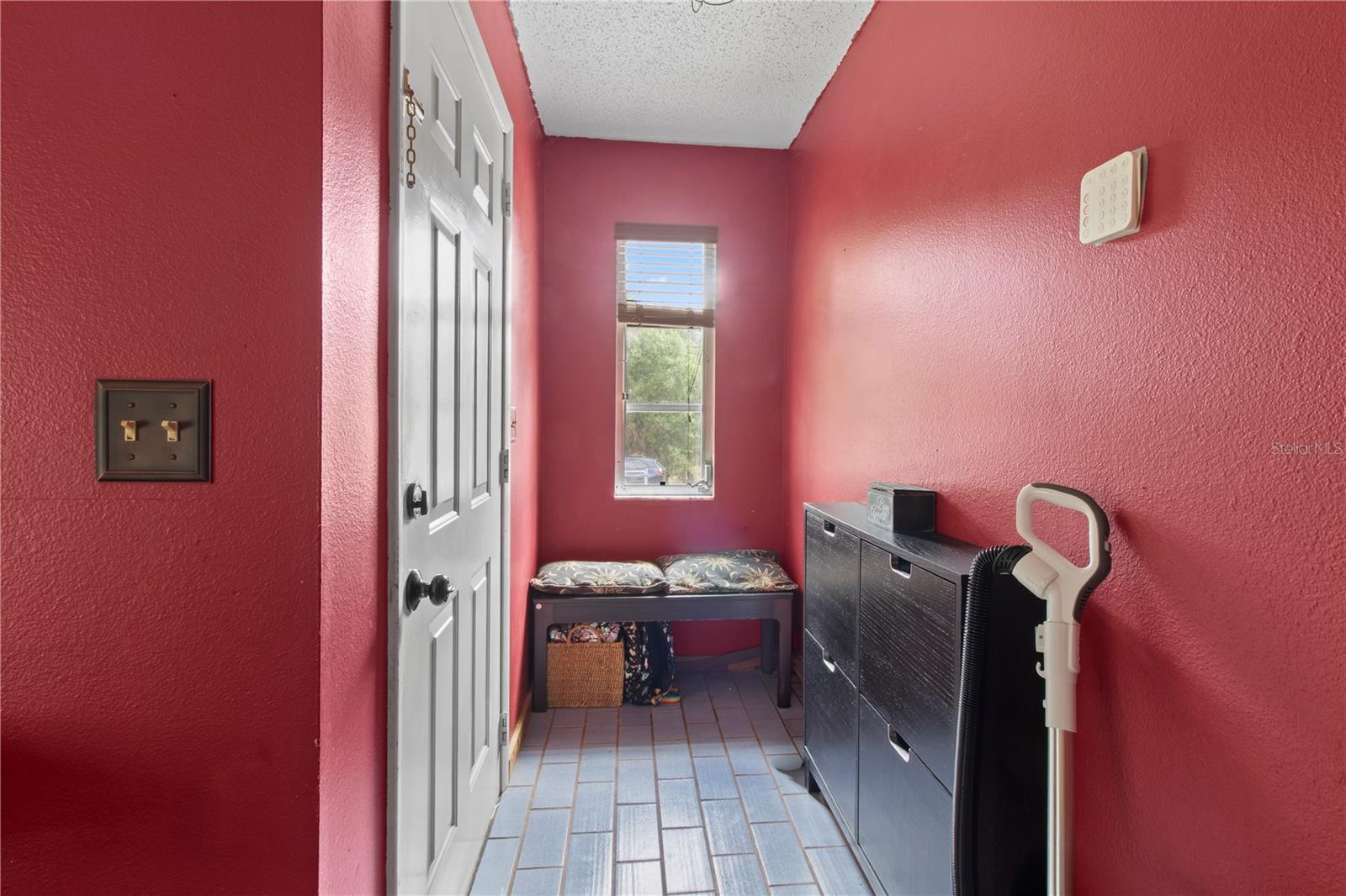 1143 MEYERS RD, VENICE, FL — photo 3