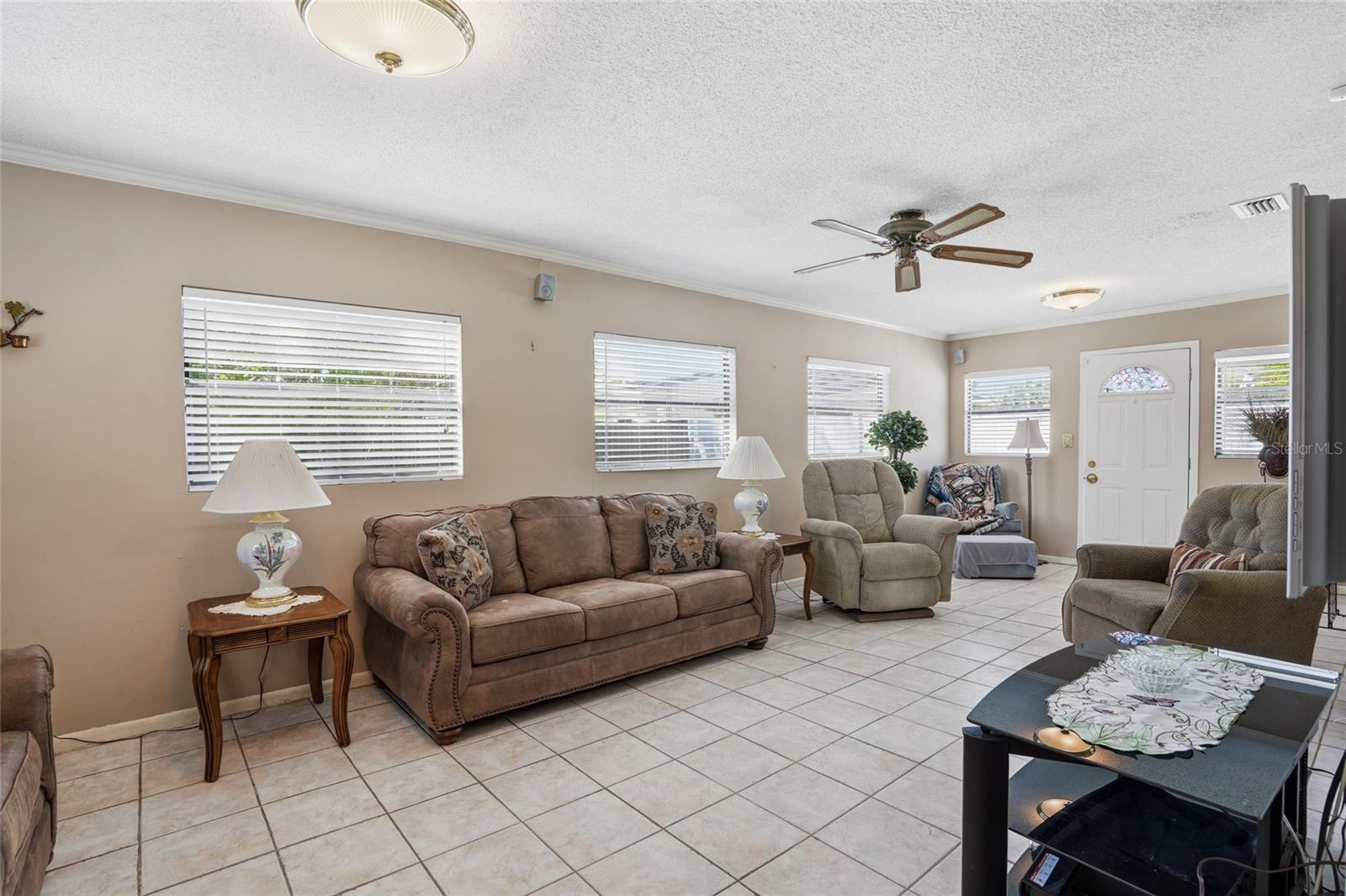 3312 W BURKE ST, TAMPA, FL — photo 13