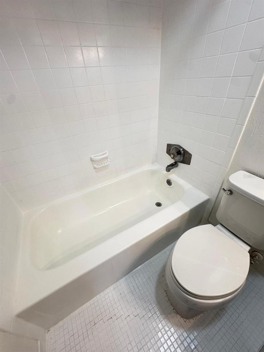 1000 LAKE OF THE WOODS BLVD #204E, CASSELBERRY, FL — photo 20