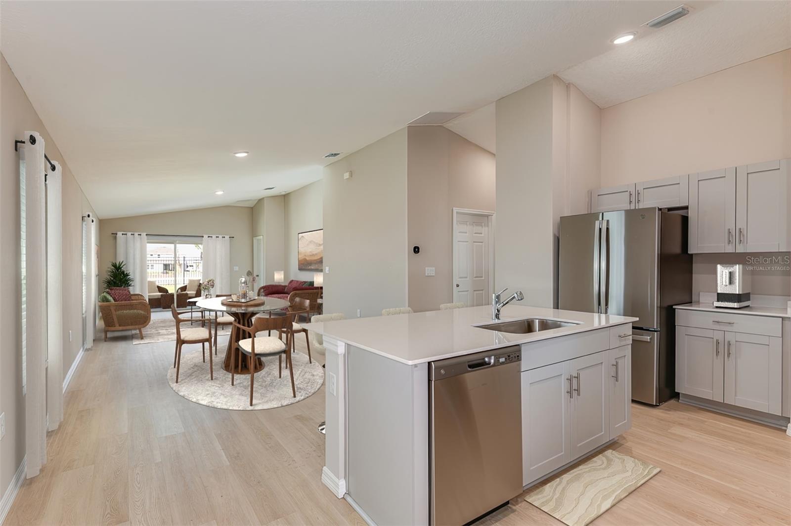 15250 MAUDE LANDING LOOP, WIMAUMA, FL — photo 4