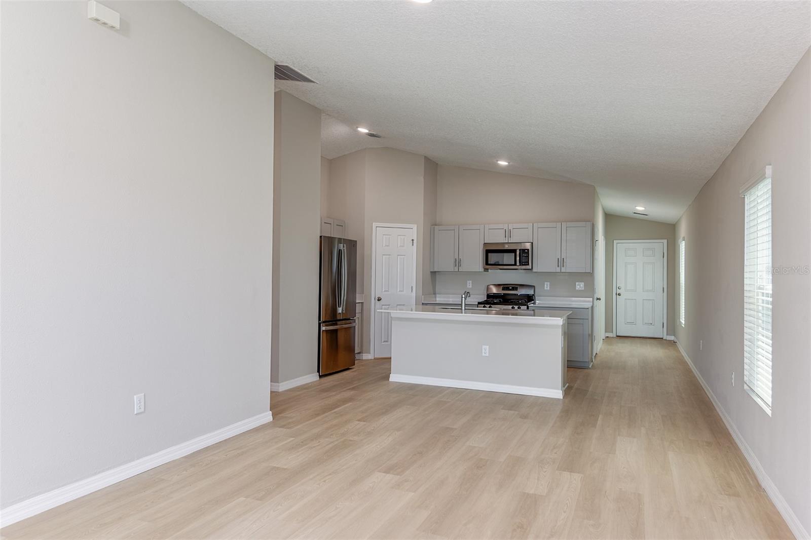15250 MAUDE LANDING LOOP, WIMAUMA, FL — photo 10